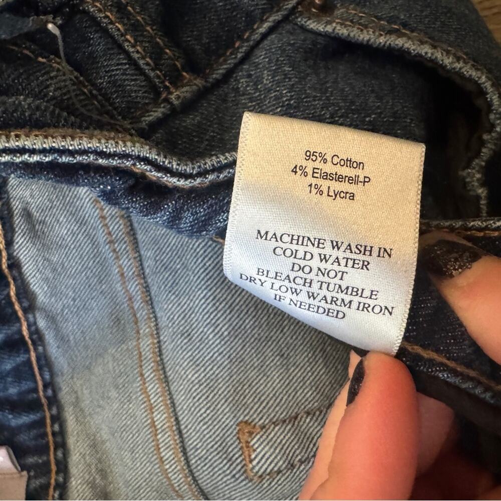 NEW Just USA x Stitch Fix Distressed Phillip Capri Jeans, Size 8 - Picture 3 of 6